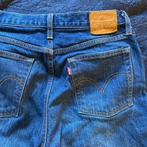 Women’s Wedgie fit Levi’s 28